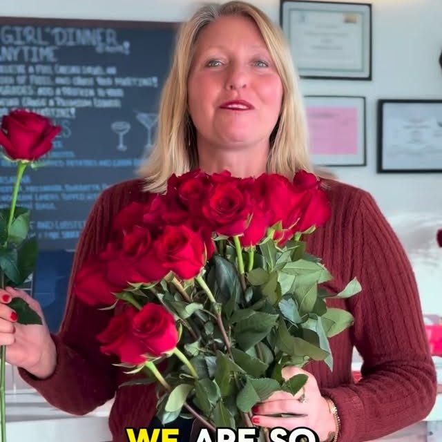 🥂 Parque 1055 turns ONE! 🥂

We’re celebrating our 1st anniversary with the community that made it all possible 🤍

Join us January 17th from 3–5 PM for live music, raffle prizes, and complimentary drinks & bites.

Santa Paula & the 805, this one’s for you.
Come celebrate, raise a glass, and be part of our story.

📍 Parque 1055 | Santa Paula, CA

#parque1055 #santapaula #805eats #venturacounty #805events