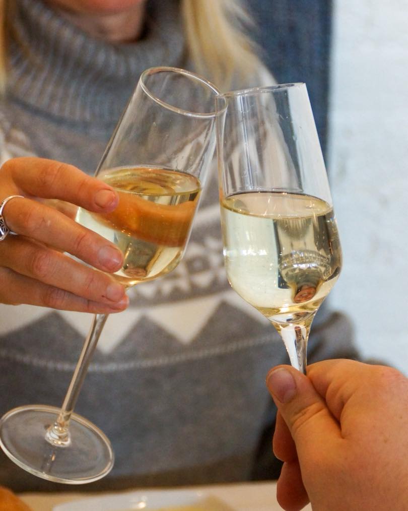 💘 Valentine’s Day is just two weeks away! 
Make sure to book your reservations early to secure your spot.

✨ Special menu and cocktail lineup coming soon… you won’t want to miss it! 

#valentinesday  #datenight  #parque1055 #galentines #805events