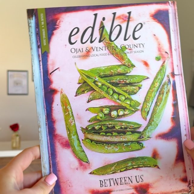 The latest issue of Edible Magazine is here! 🍴📖

You can now pick up a copy at Parque 1055 next time you stop by. Grab one on your way out to the patio and enjoy some great local reading while you sip a cocktail or mocktail with us.

We love supporting and celebrating our local food community!

#foodie #parque1055 #edible #foodscene #venturacounty