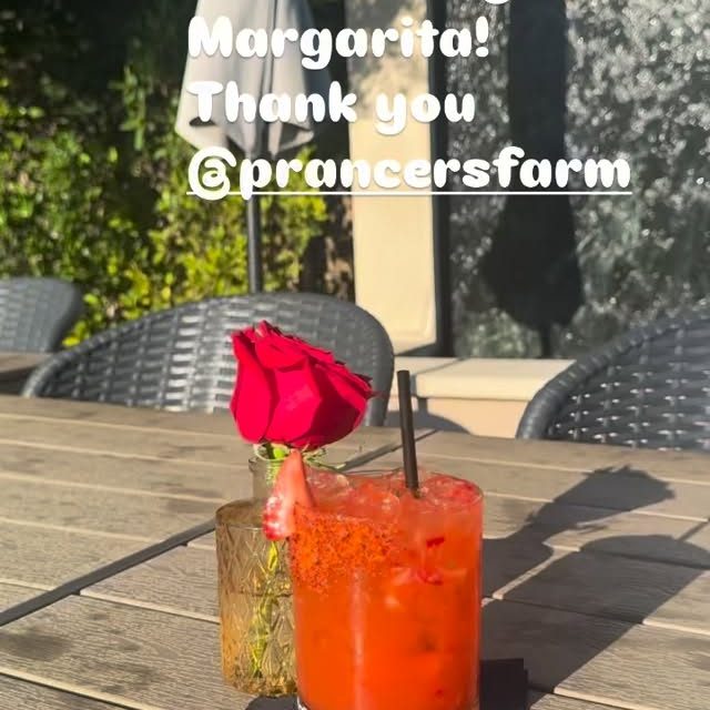 Need some fresh muddled strawberries 🍓 in your Margarita? Rachel has you covered at the bar! #margarita #strawberry #farmfresh
