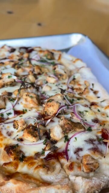 New on the Menu: Barbecue Chicken Pizza 🍕🔥
Smoky barbecue sauce, tender chicken, melty cheese, and bold flavor in every bite.
Come try our newest addition, it’s already becoming a favorite!
#bbqchickenpizza #newonthemenu #pizzanight #foodie #parque1055