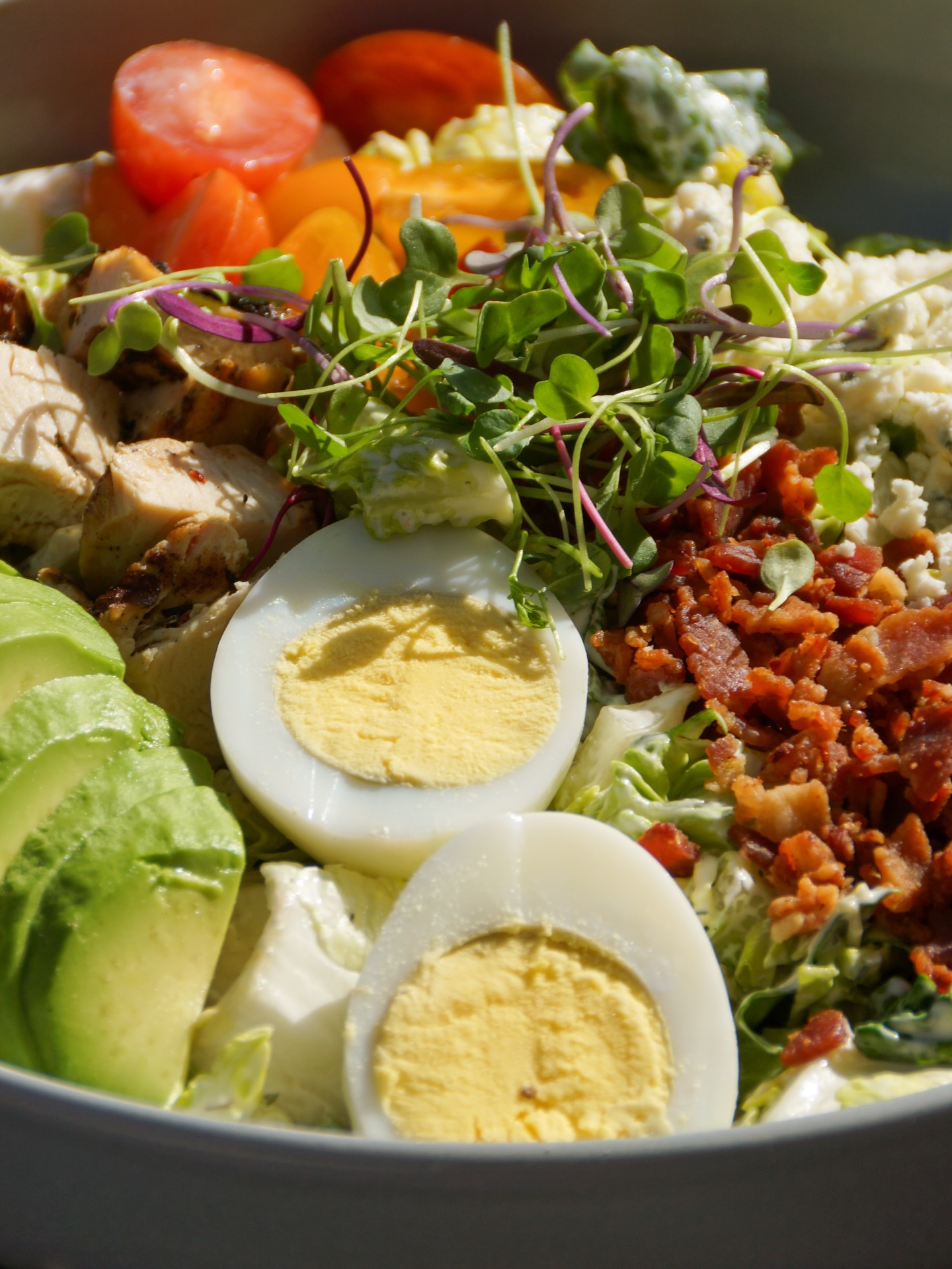 Fresh, hearty, and full of flavor, our Cobb salad is a brunch favorite that never disappoints. 🥗

Stop by this weekend and enjoy a lighter bite packed with all your favorites.

Weekend Brunch Hours:
Saturday 11 AM – 2 PM
Sunday 9 AM – 2 PM

#parque1055 #cobbsalad #fresheats #santapaula #brunchmenu