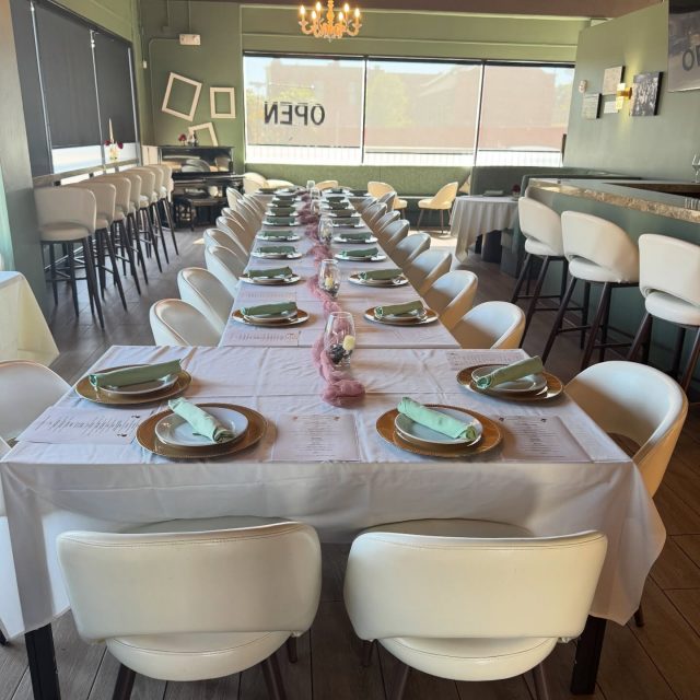 Who’s coming to dinner? 🍷✨
From intimate celebrations to business dinners and everything in between, we’d love to host you in our private dining room at Parque 1055

Custom menus, handcrafted cocktails, and a space designed for unforgettable nights.
Send us a DM to reserve your date. 🍽️

#parque1055 #santapaula #privatedining #venturacounty #805