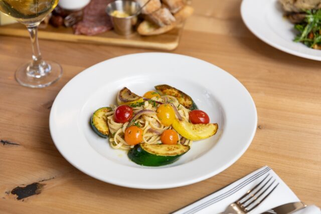 Fresh, simple, and full of summer flavor. 🌿🍅

Our Market Vegetable Pasta is tossed with fresh tomatoes, seasonal vegetables, butter, garlic, white wine, and parsley for a light, flavorful dish that’s perfect any day of the week.

Looking for dietary options? It’s also available gluten-free and vegan without sacrificing flavor.

Come enjoy it on the patio! 🌹🍝

#santapaula #venturacounty #parque1055 #pastalovers #glutenfreeoptions